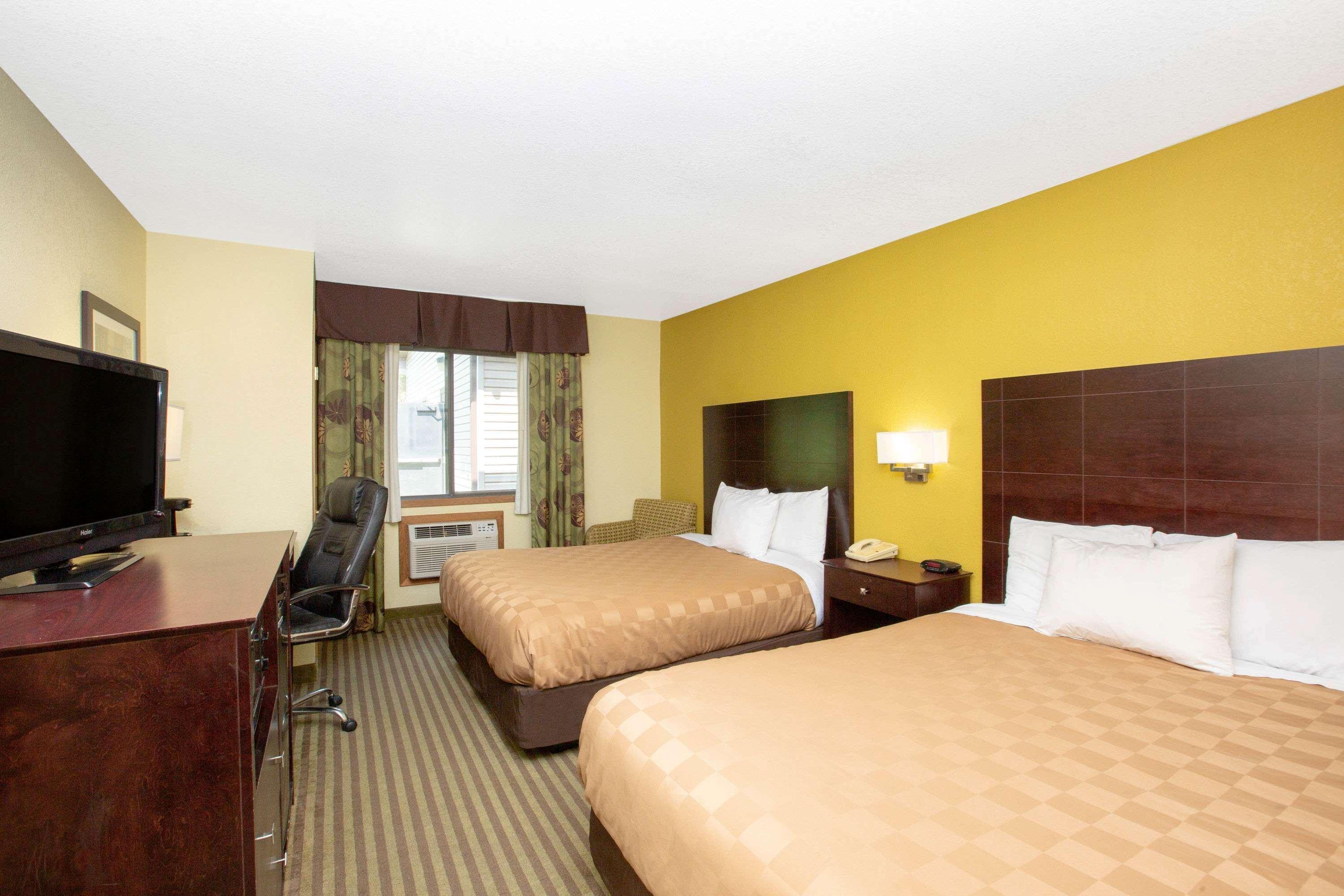 Americinn By Wyndham Council Bluffs Exterior photo