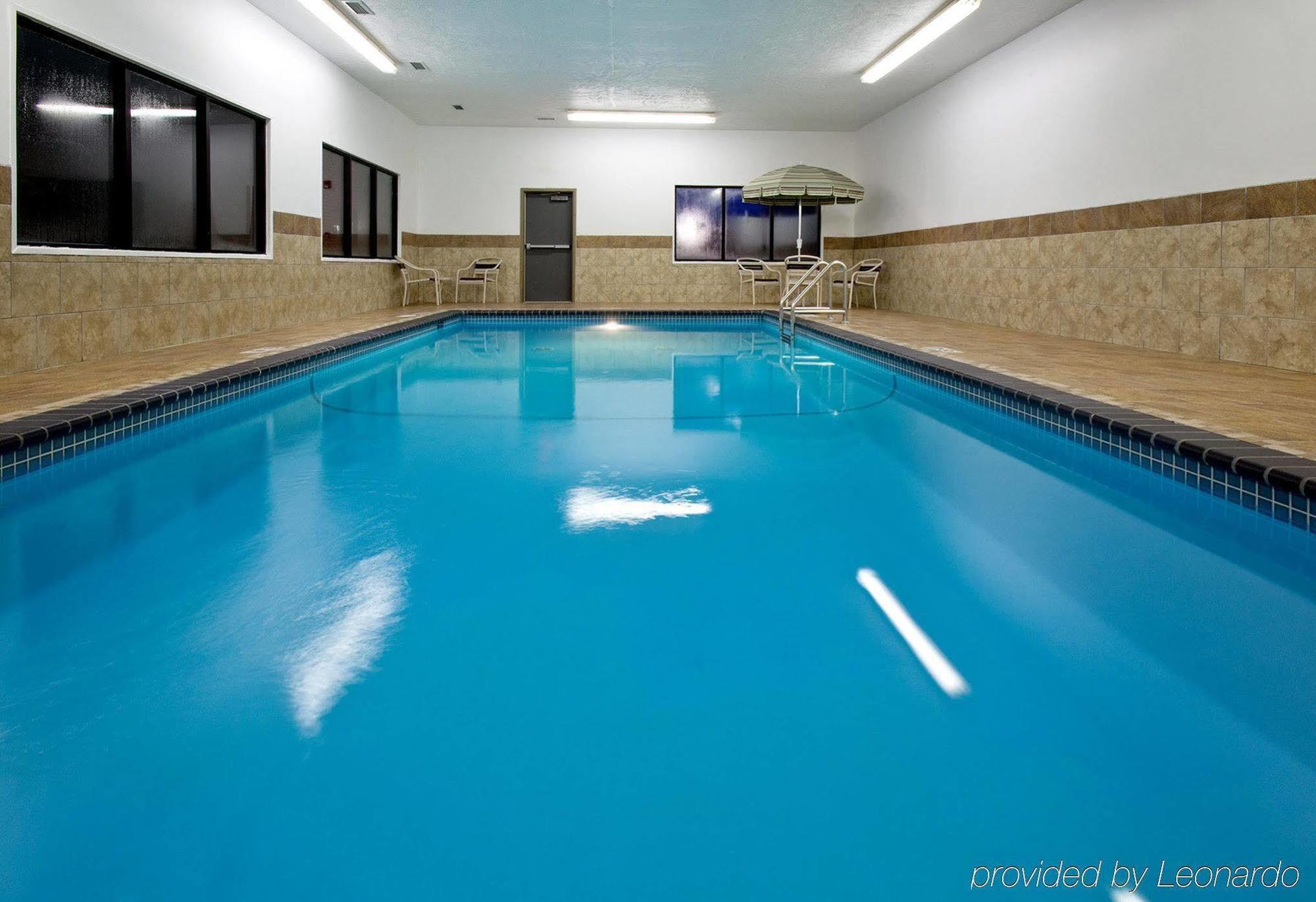 Americinn By Wyndham Council Bluffs Exterior photo
