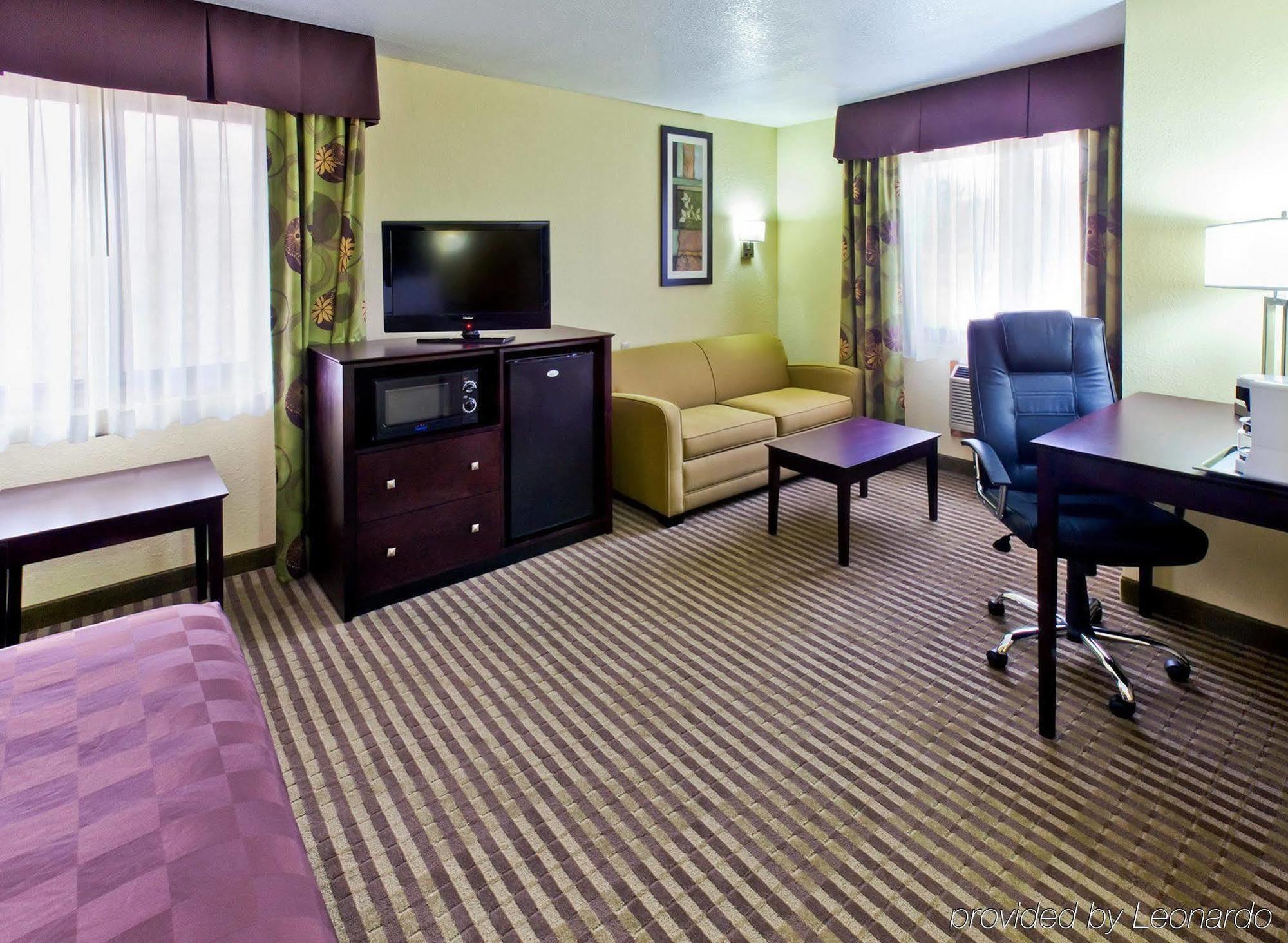 Americinn By Wyndham Council Bluffs Exterior photo